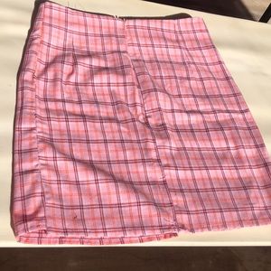 Pink plaid skirt